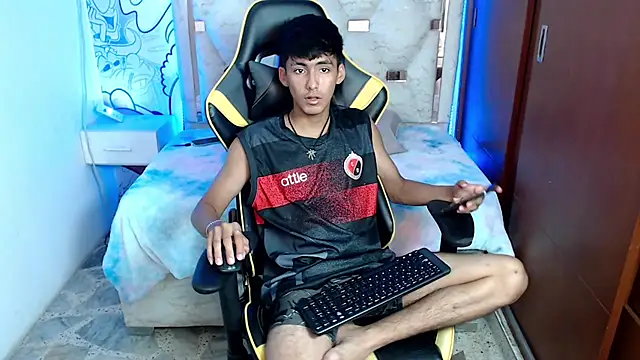 Snapshot of yiisu_ chatting on October 2025 06:16:01 PM yiisu  online show from October 2025 06:16:01 PM