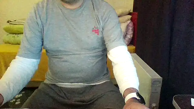 st206boy online show from April 2026 01:12:02 AM