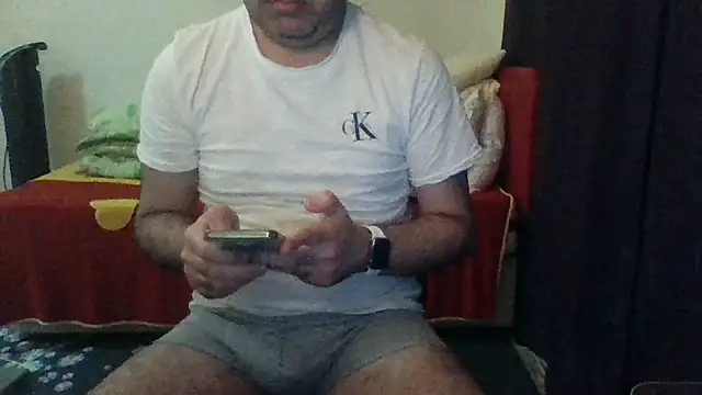 Snapshot of st206boy chatting on June 2026 11:39:02 PM st206boy online show from June 2026 11:39:02 PM