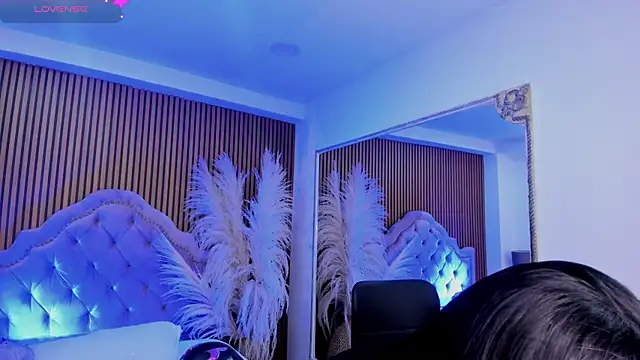 SelenaStonne online show from February 2026 07:58:01 PM