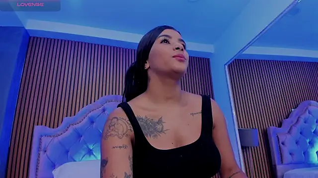 Snapshot of SelenaStonne chatting on September 2025 07:43:02 PM SelenaStonne online show from September 2025 07:43:02 PM