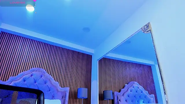 Snapshot of SelenaStonne chatting on November 2025 08:13:01 PM SelenaStonne online show from November 2025 08:13:01 PM