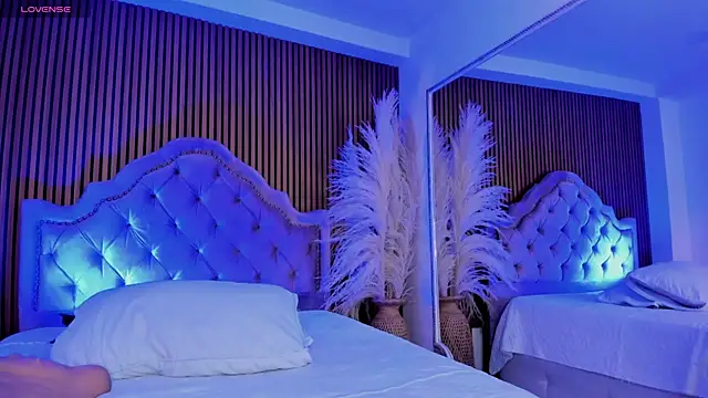 SelenaStonne online show from February 2026 07:47:01 PM