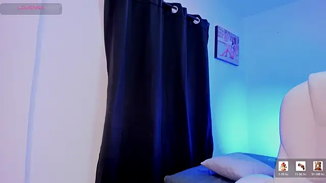 SelenaStonne online show from April 2026 02:40:01 PM