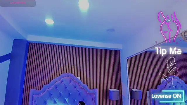 Snapshot of SelenaStonne chatting on October 2025 08:10:01 PM SelenaStonne online show from October 2025 08:10:01 PM