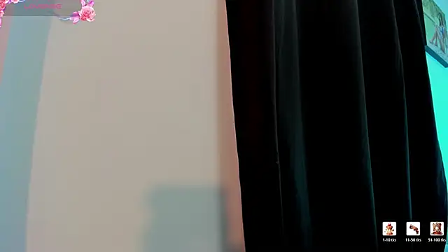 SelenaStonne online show from April 2026 04:43:02 PM