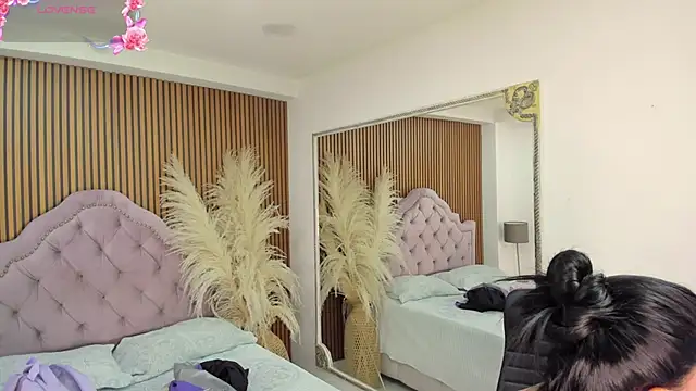 SelenaStonne online show from February 2026 07:55:02 PM