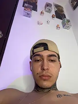 samm4044 online show from April 2026 11:29:02 PM