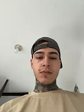 samm4044 online show from April 2026 10:16:01 PM