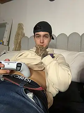 samm4044 online show from March 2026 01:02:02 AM