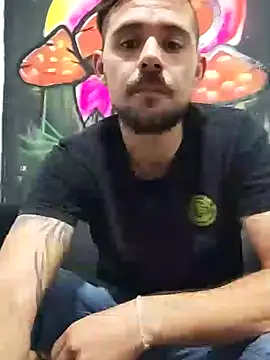 parejajuguetona420 online show from November 2025 03:16:01 AM