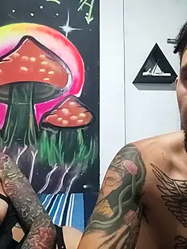 parejajuguetona420 online show from March 2026 03:32:01 AM