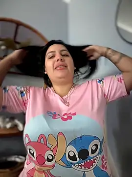 victoria amatista  online show from May 2026 03:42:01 PM