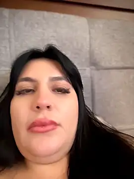 victoria amatista  online show from May 2026 04:50:02 PM