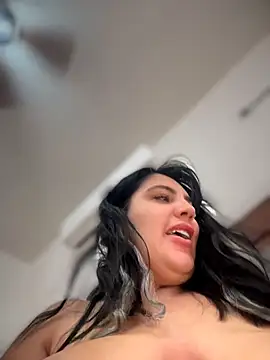 victoria amatista  online show from May 2026 03:03:02 PM