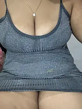 Snapshot of jadeamourim__ chatting on May 2026 01:37:02 AM jadeamourim online show from May 2026 01:37:02 AM