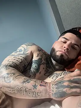 crazybarber69 online show from April 2026 04:21:01 PM