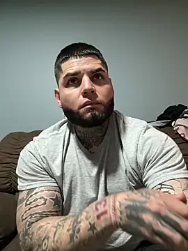 crazybarber69 online show from April 2026 07:38:02 PM