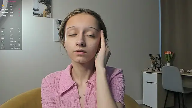 TaiteFairfield online show from February 2026 07:55:01 AM