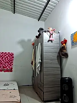 channell0 online show from October 2025 06:03:02 AM