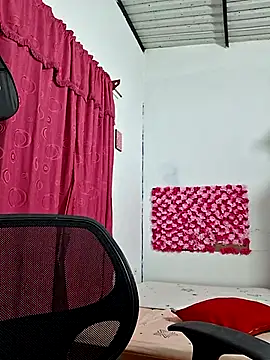 channell0 online show from October 2025 05:52:01 AM