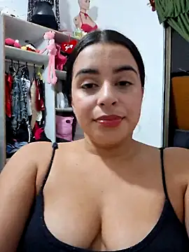 channell0 online show from November 2025 05:33:02 AM