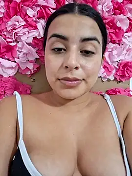 channell0 online show from October 2025 06:32:01 AM