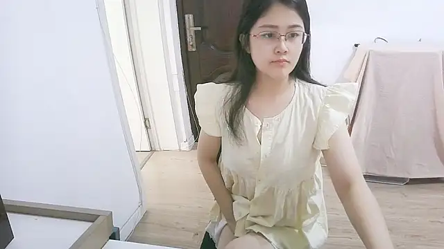 Snapshot of 98bunny chatting on July 2026 02:34:01 AM 98bunny online show from July 2026 02:34:01 AM