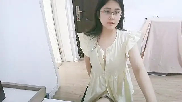 Snapshot of 98bunny chatting on July 2026 03:23:01 AM 98bunny online show from July 2026 03:23:01 AM