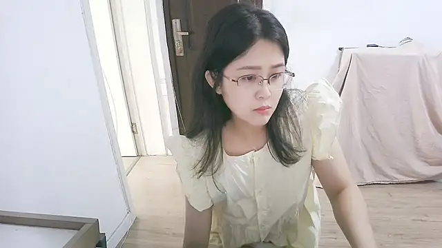 Snapshot of 98bunny chatting on June 2026 02:32:02 AM 98bunny online show from June 2026 02:32:02 AM