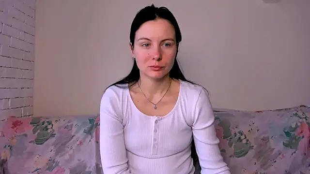 Elle Pearl  online show from March 2026 06:28:02 AM