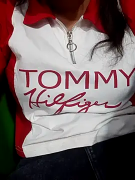 Kavya68 online show from November 2025 06:28:02 AM