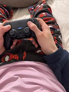 Danja07 online show from April 2026 10:56:01 PM