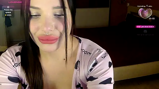 Cassie Pinkkk online show from October 2025 04:40:02 PM