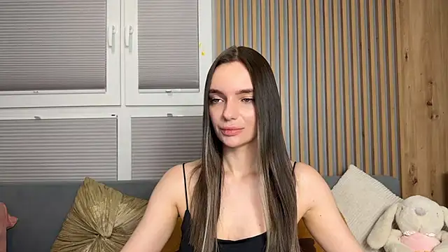 litlle angelll online show from April 2026 01:18:02 AM