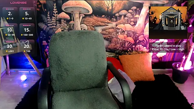 LunaBunny8 online show from October 2025 01:06:02 AM