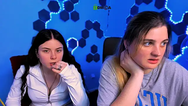 Snapshot of foxy_tease_ chatting on December 2025 08:26:01 PM foxy tease online show from December 2025 08:26:01 PM