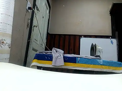 juanpa8453 online show from March 2026 04:57:01 PM