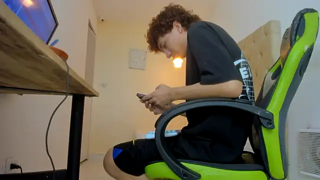 Darkknightx01 online show from November 2025 02:01:02 AM