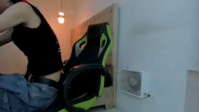 Darkknightx01 online show from November 2025 02:15:01 AM