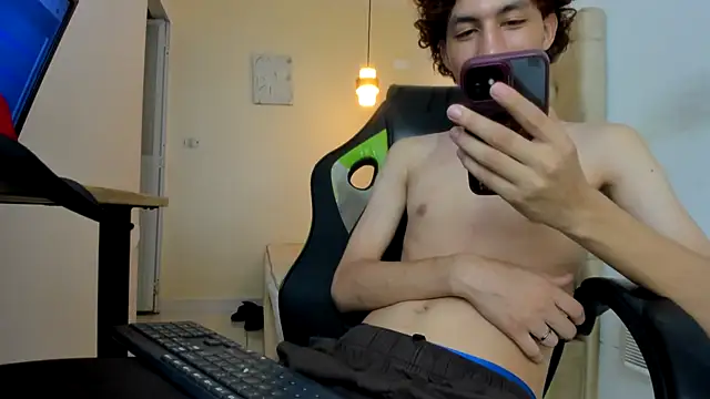 Darkknightx01 online show from November 2025 04:11:01 AM