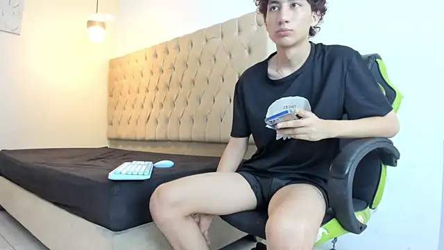 Darkknightx01 online show from March 2026 02:02:02 AM