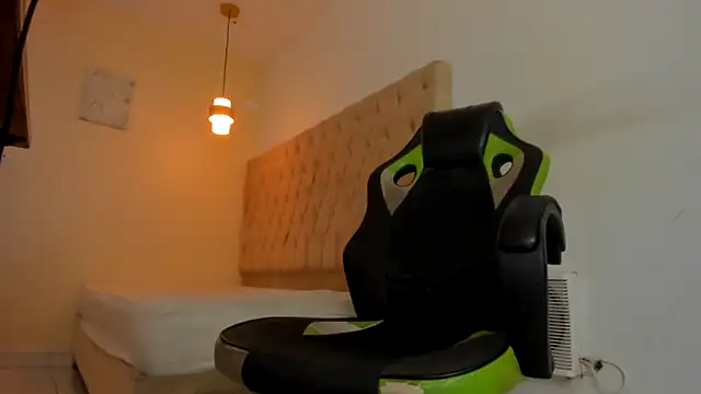 Darkknightx01 online show from December 2025 01:50:02 AM