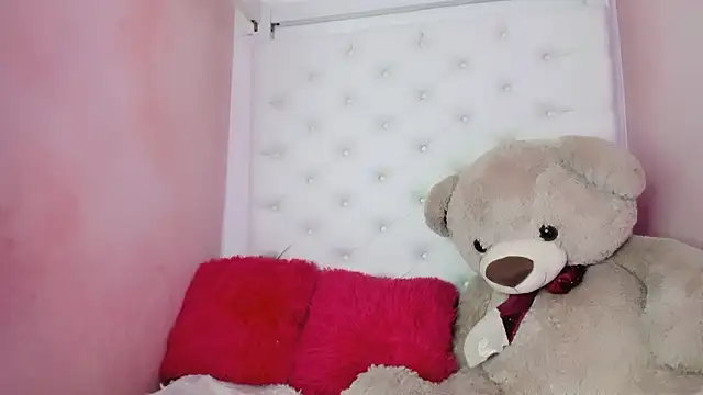 Snapshot of eimy_skinny_ chatting on February 2026 12:38:01 PM eimy skinny online show from February 2026 12:38:01 PM