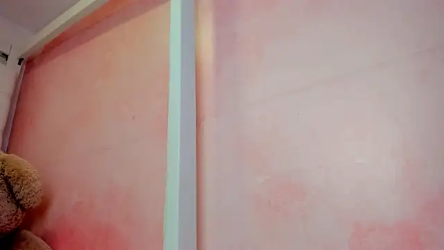 eimy skinny  online show from March 2026 01:44:01 PM