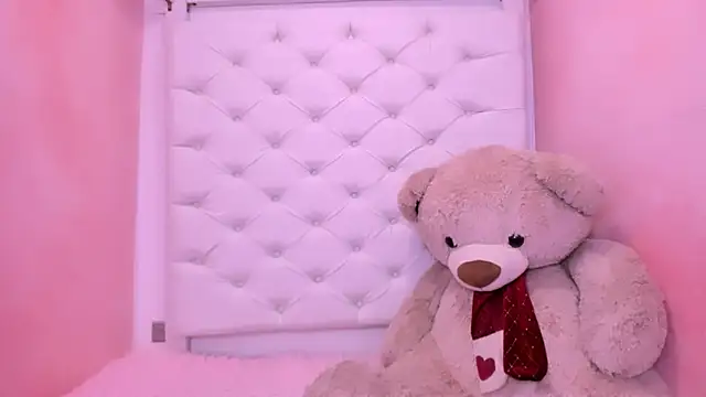 eimy skinny  online show from March 2026 01:45:02 PM