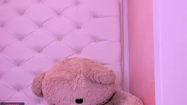 eimy skinny  online show from May 2026 01:41:01 PM