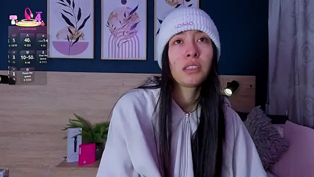 SarahMiler  online show from February 2026 11:44:02 AM