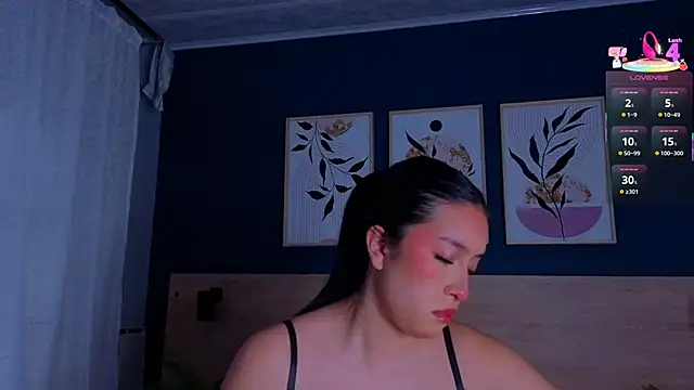 SarahMiler  online show from September 2025 11:50:01 AM
