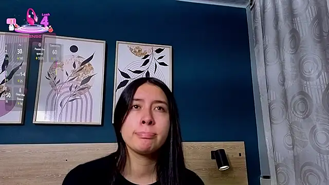 SarahMiler  online show from December 2025 07:45:01 PM